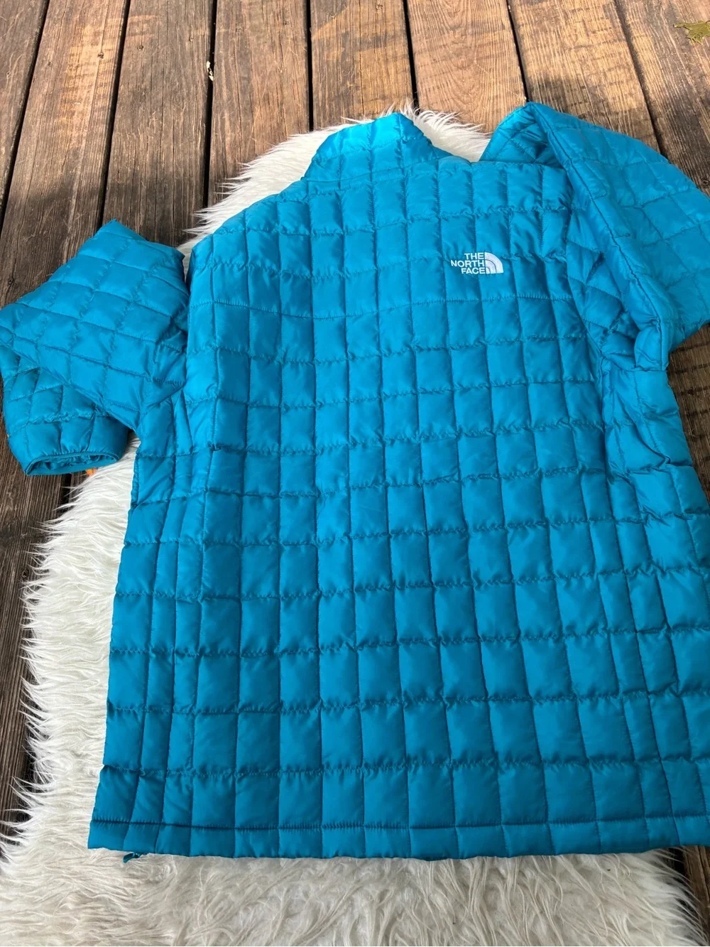 🌺NWT $210 The North face thermal insulation jacket in digital steel size LARGE🌺